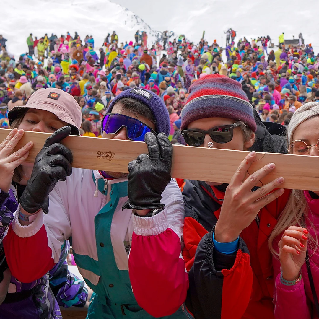 Apres-Allstars® "SwigSki3000®" modularer Shotski® aus Holz