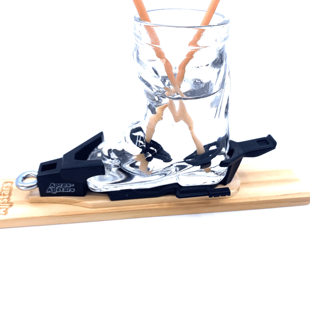 Apres - Allstars® Raumduft Zirbe mit Miniski und Stöcken - TwentyFourParty