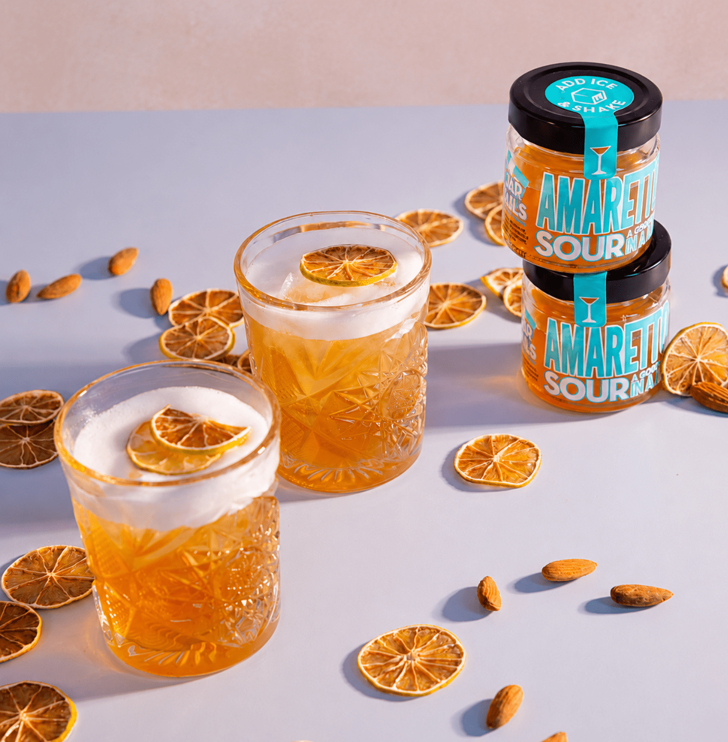 Jartails Amaretto Sour – Premium Cocktail im Glas - TwentyFourParty
