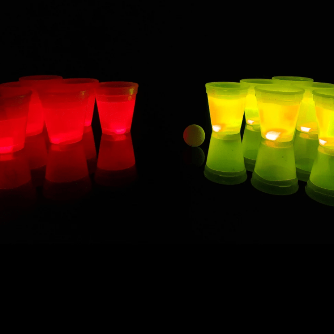 Leuchtendes Beer Pong Set, rot/gelb - 14 teilig - TwentyFourParty