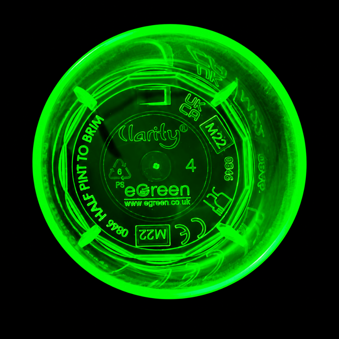 Neon Mehrweg Shot Cups Schwarzlicht Mix – 20 Stück - TwentyFourParty